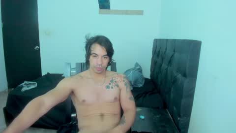 youonlyliveoncesc online show from July 20, 4:05 am