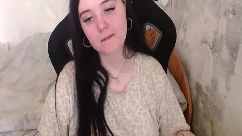 your_8a8y online show from March 28, 7:30 am