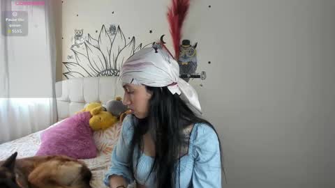 mia3 online show from October 3, 5:21 pm