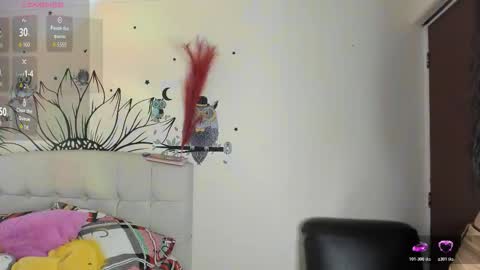 mia3 online show from October 22, 4:18 pm