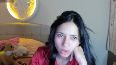 mia3 online show from January 19, 6:06 am