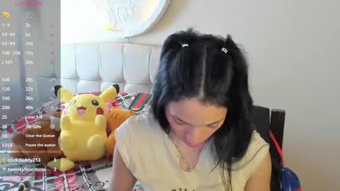 mia3 online show from February 16, 2:57 pm