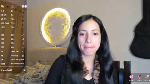 mia3 online show from June 29, 12:17 am