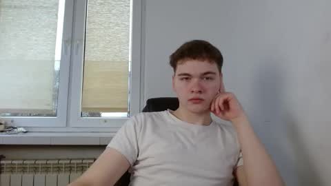 Snapshot of your_bunny123 chatting on December 22, 9:06 am your_bunny123 online show from December 22, 9:06 am