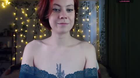 Snapshot of your_corvus chatting on February 21, 8:07 am your_corvus online show from February 21, 8:07 am