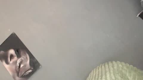 LARA online show from March 22, 2:20 pm