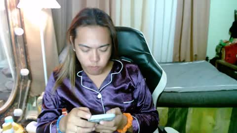 Snapshot of your_dreamgirlxxx69 chatting on February 27, 11:10 am your_dreamgirlxxx69 online show from February 27, 11:10 am
