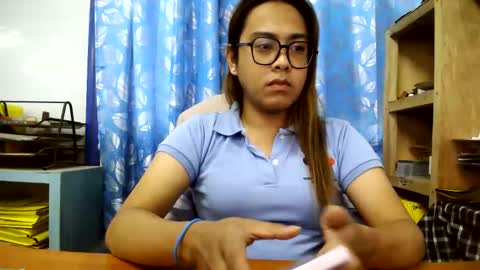 your_dreamgirlxxx69 online show from May 22, 1:02 am