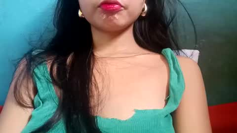 Snapshot of your_fantasy5 chatting on January 7, 6:05 am your_fantasy5 online show from January 7, 6:05 am