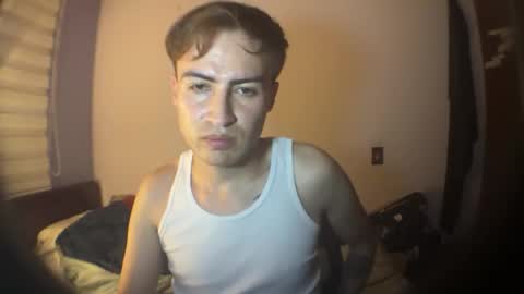 Snapshot of your_fav_twinkk chatting on January 8, 5:27 am Ur fav Twinkk online show from January 8, 5:27 am