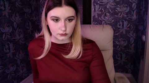 Snapshot of your_freya chatting on February 20, 2:28 pm Freya online show from February 20, 2:28 pm