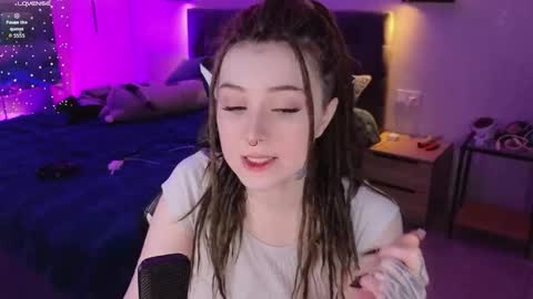 Snapshot of your_gabby chatting on December 2, 1:39 pm your gabby online show from December 2, 1:39 pm