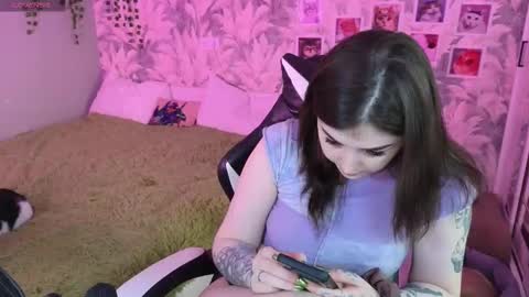 Snapshot of your_gabby chatting on February 8, 1:58 pm your gabby online show from February 8, 1:58 pm