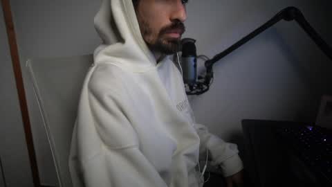 Snapshot of your_ice_cream chatting on June 1, 12:01 am Siebel. online show from June 1, 12:01 am