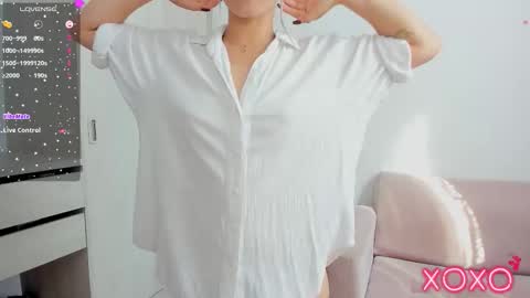 Snapshot of your_lilacute1 chatting on February 21, 8:21 pm Lila online show from February 21, 8:21 pm