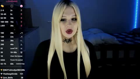 Snapshot of your_little_eva chatting on March 6, 1:16 am Eva online show from March 6, 1:16 am