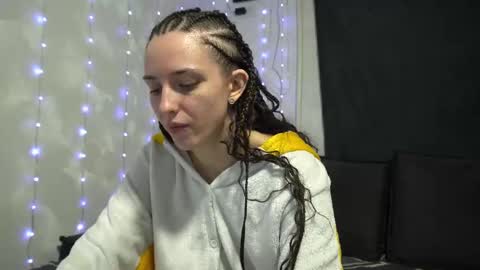 Meri  online show from March 7, 9:23 pm