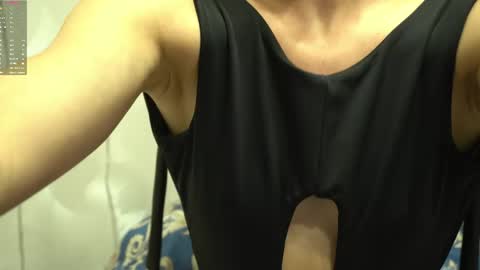 Snapshot of your_little_flexible_girl chatting on May 20, 8:37 pm Meri online show from May 20, 8:37 pm