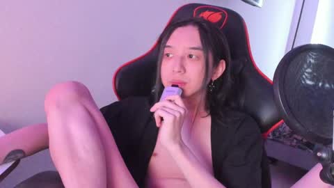Han   online show from May 10, 5:23 am