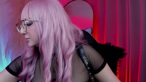 Snapshot of your_littlepervert_ chatting on September 18, 7:32 am Cami independent model online show from September 18, 7:32 am