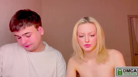your_molly_mark online show from May 8, 8:58 pm