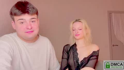 your_molly_mark online show from May 9, 10:48 pm