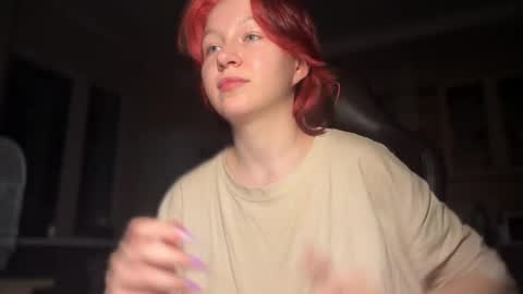 Mia online show from June 7, 4:33 pm