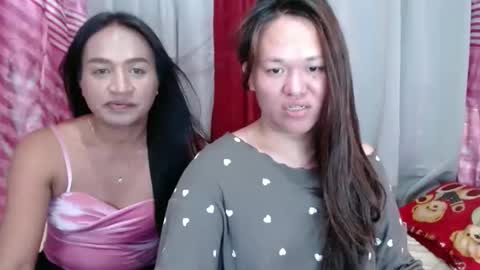 your_mykimgirl online show from February 2, 8:13 am