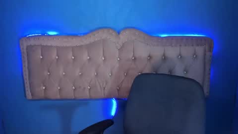 Snapshot of your_naughty_cumslut69 chatting on March 3, 11:27 am your_naughty_cumslut69 online show from March 3, 11:27 am