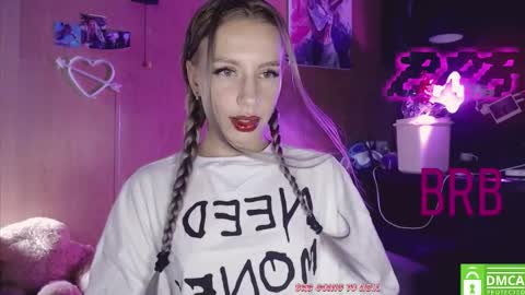 Alice  online show from October 9, 12:52 am