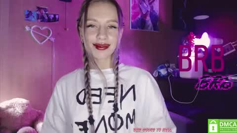 Alice  online show from February 24, 11:58 pm