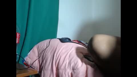 your_singing_devil online show from February 6, 7:02 am