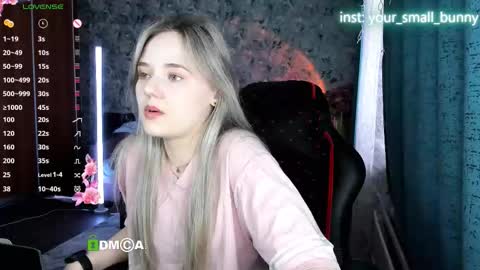 Molly online show from March 13, 2:29 am