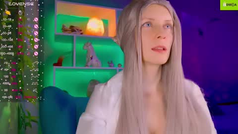 your_spring online show from October 23, 12:54 am