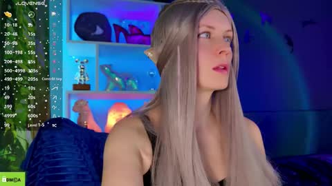 your_spring online show from March 25, 11:16 am