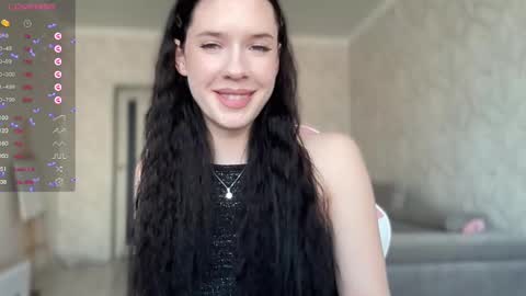 Snapshot of your_sweet_angel_ chatting on January 24, 1:25 pm Mia online show from January 24, 1:25 pm