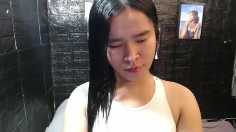 your_twinkletoes18 online show from October 17, 8:39 am