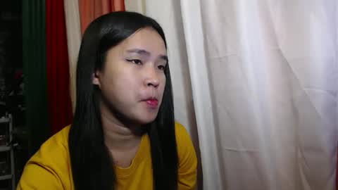 your_twinkletoes18 online show from November 26, 4:19 pm