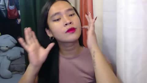 your_twinkletoes18 online show from January 12, 3:01 am