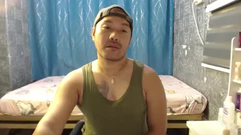 Snapshot of your_virtual_lover69 chatting on February 14, 2:08 am YOUR MAN online show from February 14, 2:08 am