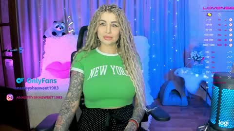 you can call baby Anna my goddess online show from December 15, 7:10 pm