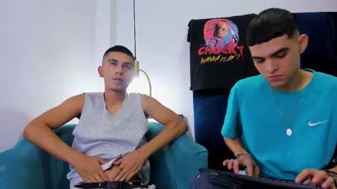 Snapshot of your_wrist chatting on March 16, 1:59 pm Angel online show from March 16, 1:59 pm