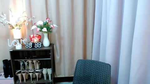 Snapshot of yourangelictransgirl chatting on October 9, 1:31 pm Hi its me Yna online show from October 9, 1:31 pm