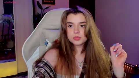 Anikka online show from October 5, 8:29 pm