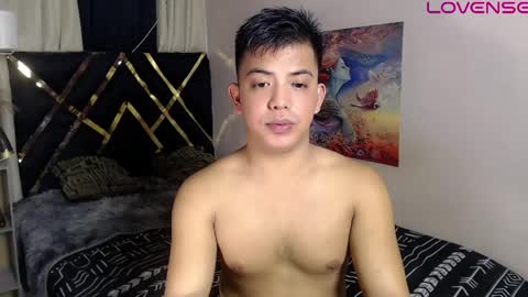 yourasian_bradley online show from April 10, 12:21 pm