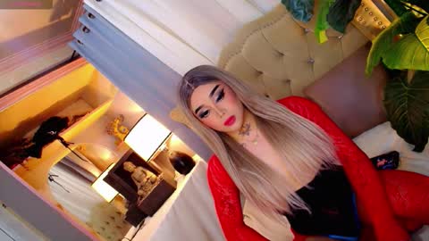 kim online show from October 16, 6:25 am