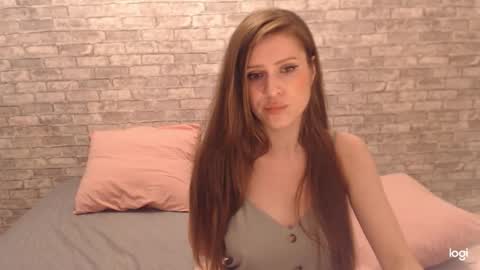 Snapshot of yourbabybaby01 chatting on January 10, 4:54 am Sasha FOLLOW ME online show from January 10, 4:54 am