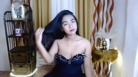 Snapshot of yourbabyprincess_lore chatting on March 26, 8:53 am your princesskim online show from March 26, 8:53 am