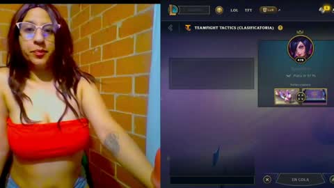 Val Honey online show from May 2, 2:16 am