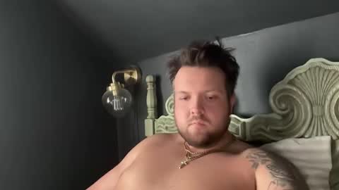 Snapshot of yourdaddyy34 chatting on March 17, 5:38 pm yourdaddyy34 online show from March 17, 5:38 pm